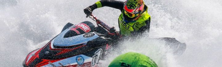 生駒淳選手レースレポート!(アクアバイクR1で3位表彰台!) 生駒淳選手レースレポート!(アクアバイクR1で3位表彰台!)